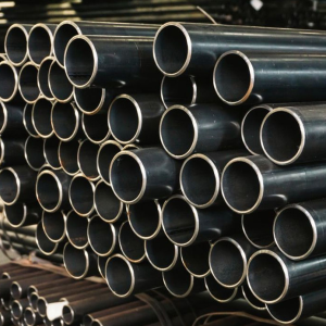 Стальная крекинговая труба 108 мм 5 мм 12Х8 ГОСТ 550-75 в наличии в Санкт-Петербурге